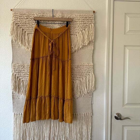 Auguste Farrah Midi Skirt - Picture 6 of 6